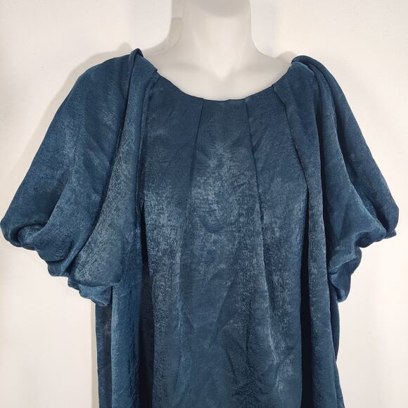 Umgee Plus Womens Blouse Short Balloon Sleeve Pleated Polyester Size 1X Green - Picture 3 of 9